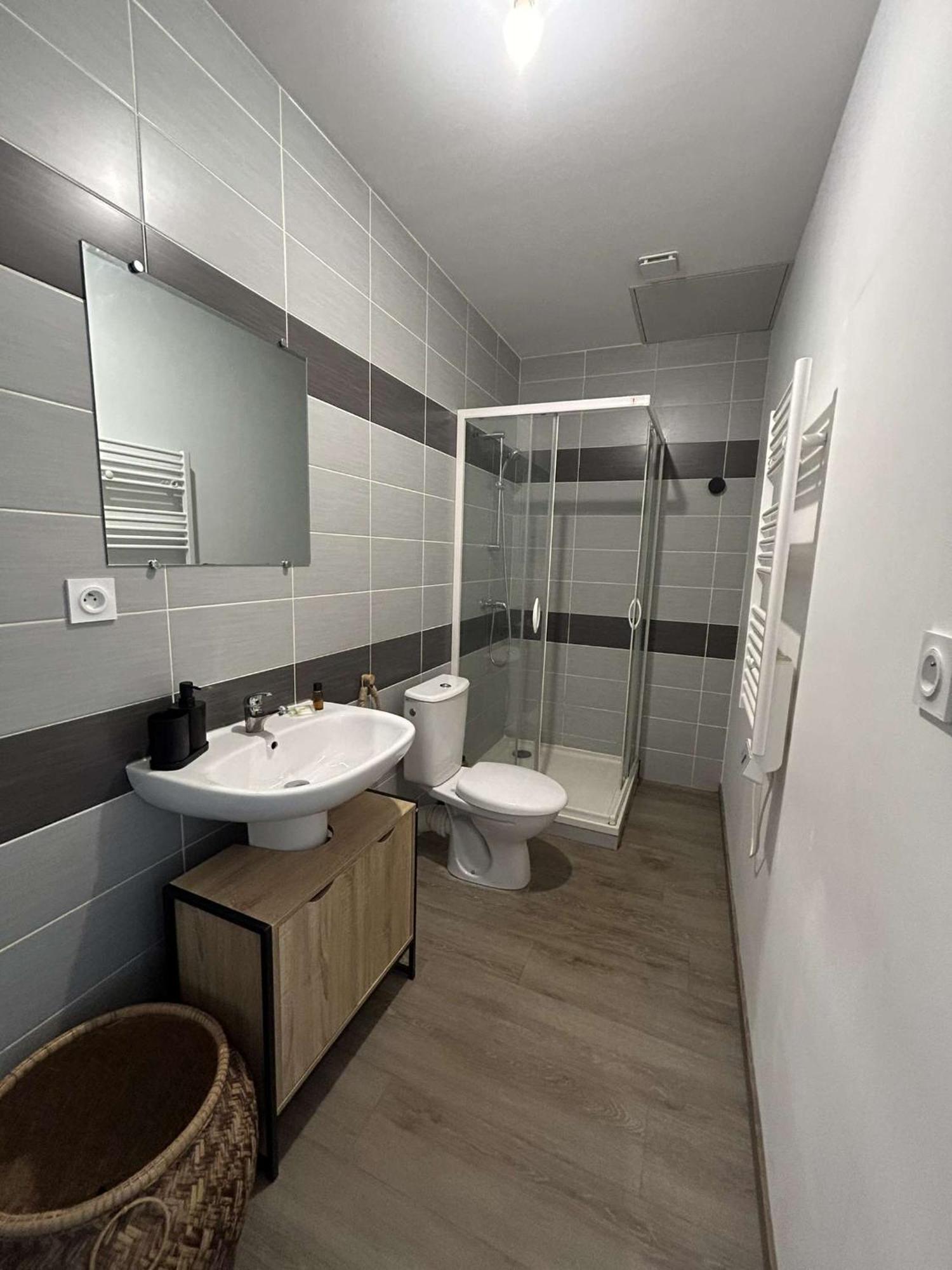 Le Grand Republicaint2 Apartamento Le Péage-de-Roussillon Exterior foto